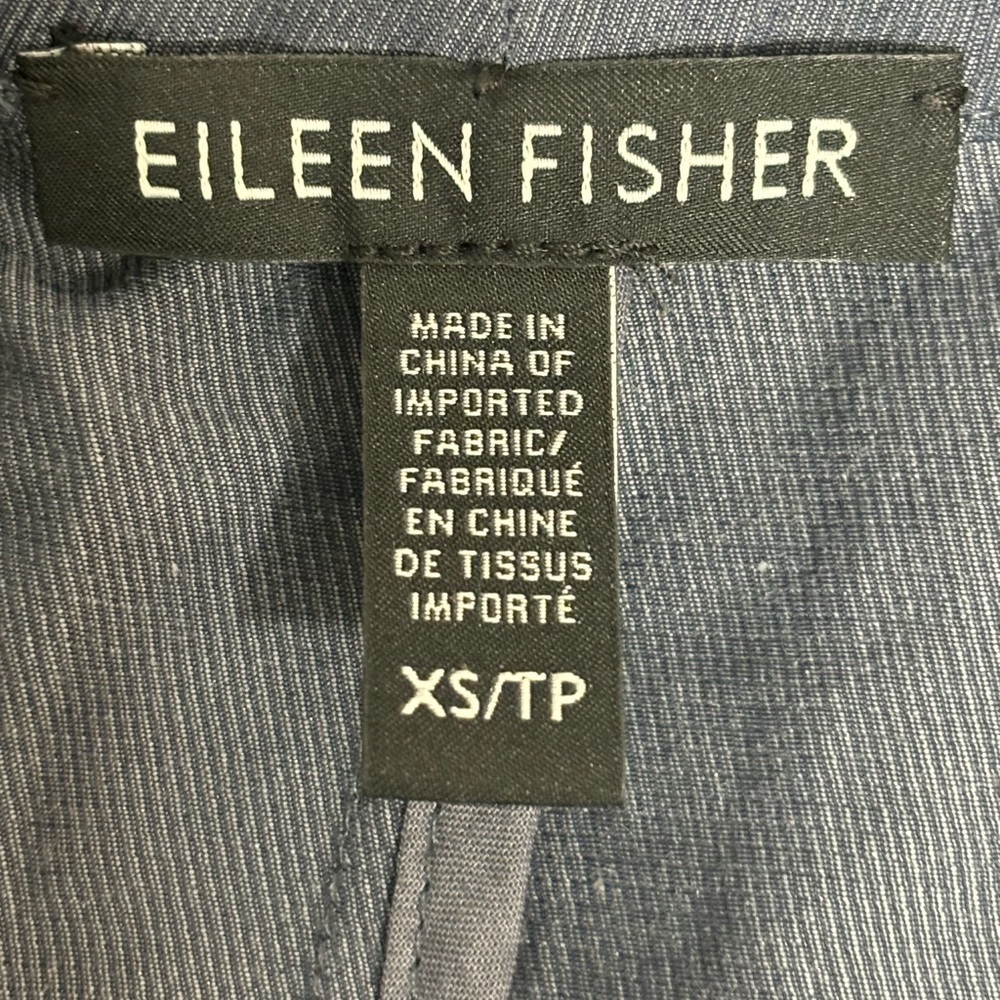 Eileen Fisher steel satin crinkle metallic jacket size: XS - Picture 4 of 8
